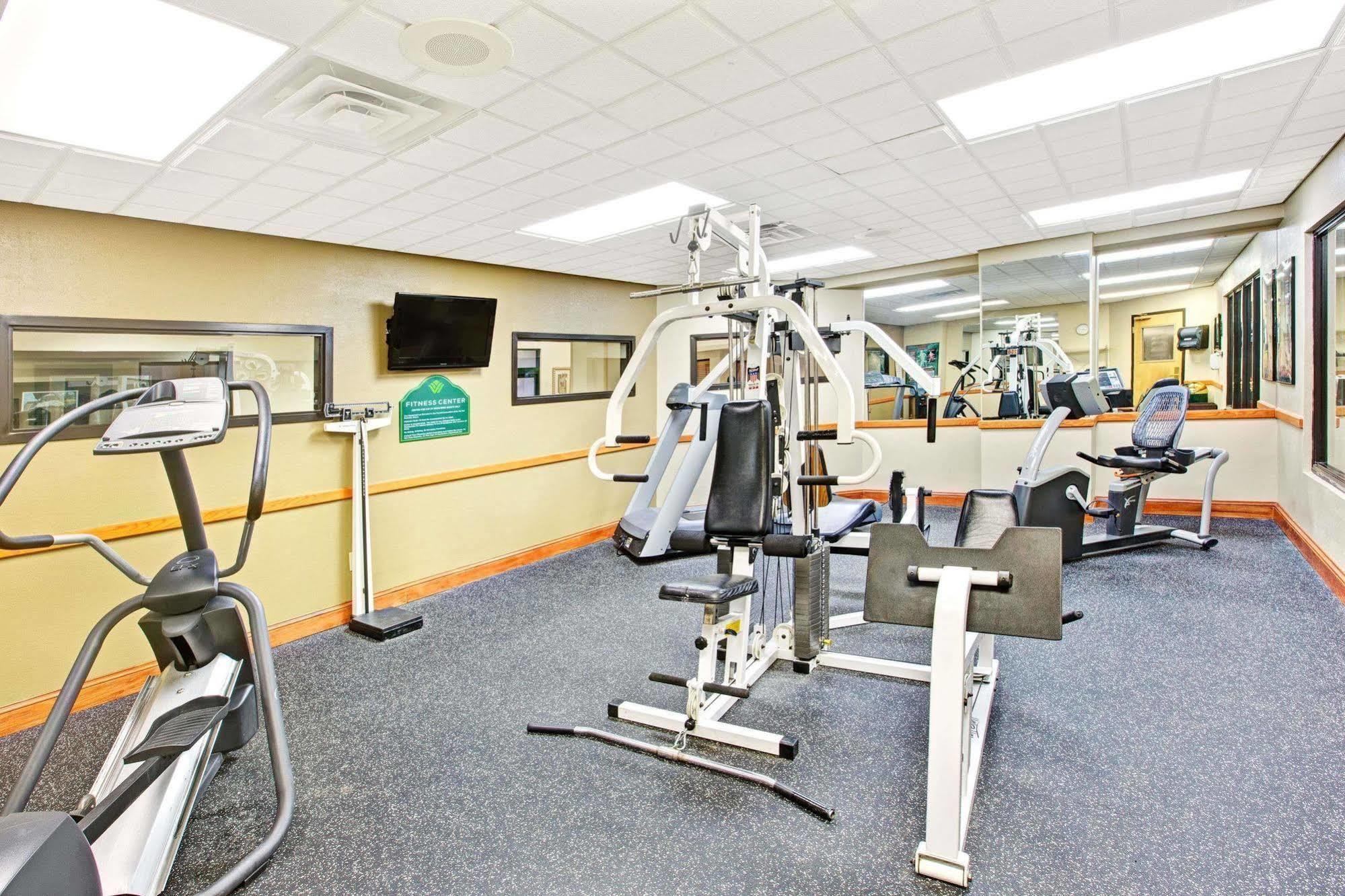 La Quinta Inn & Suites By Wyndham Mooresville Dış mekan fotoğraf